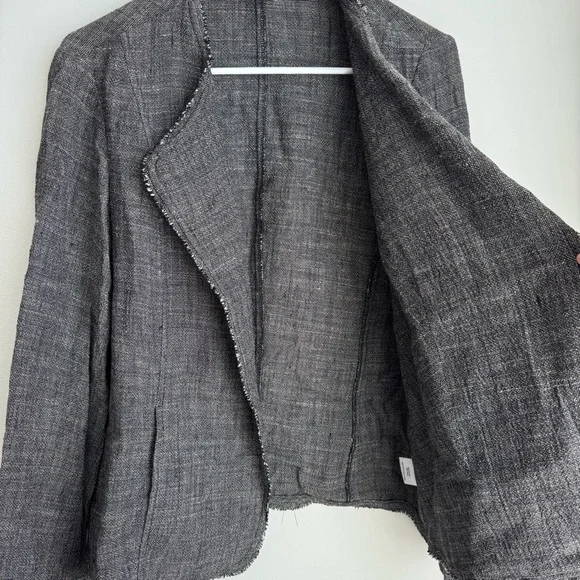 Eileen Fisher Gray Linen Blend Woven Raw Trim Jacket Long Sleeve Size Medium - Picture 3 of 10
